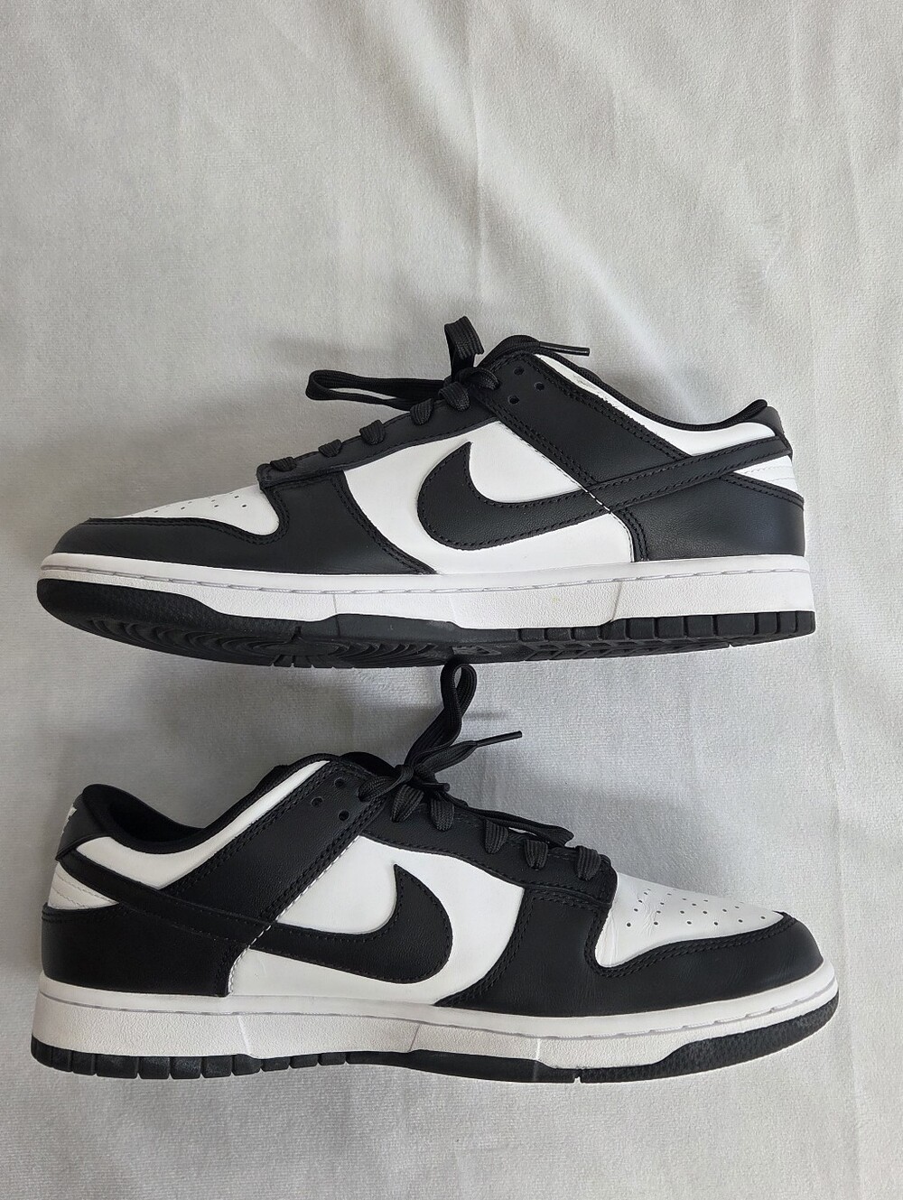 Nike Dunk Low Retro 'White, Black' - Picture 2 of 9